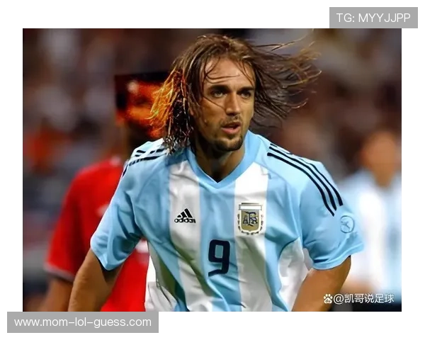 阿根廷足球传奇老球星回顾与历程解析